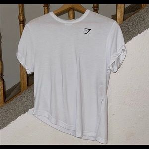 Women’s gym shark shirt slits on bottom